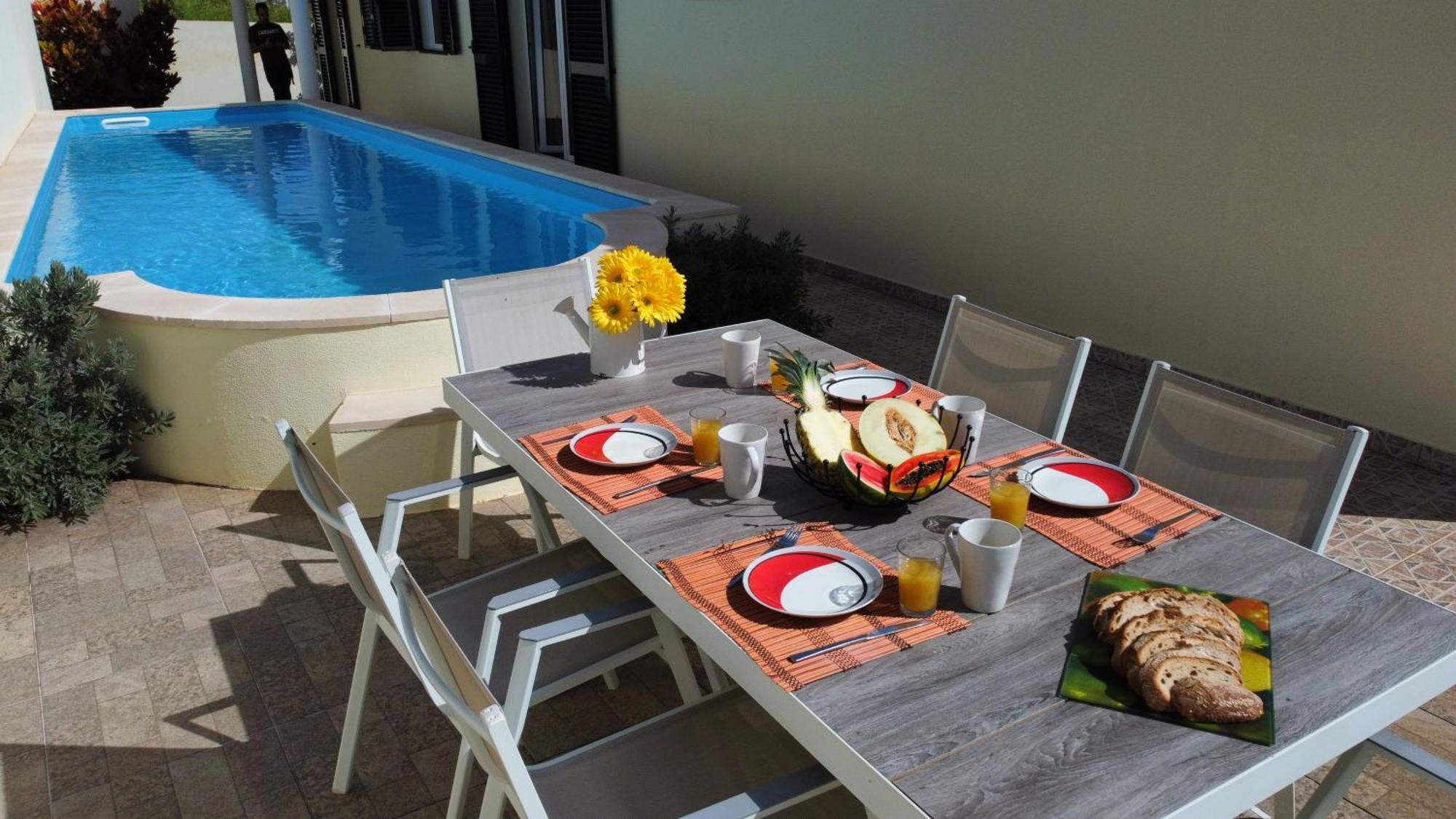 Casa Eleanor By Lovelystay Calheta  Exterior photo